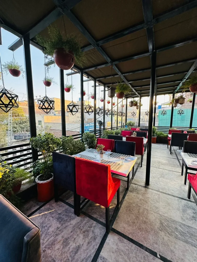 Tasty Gulgasht Ambiance 5