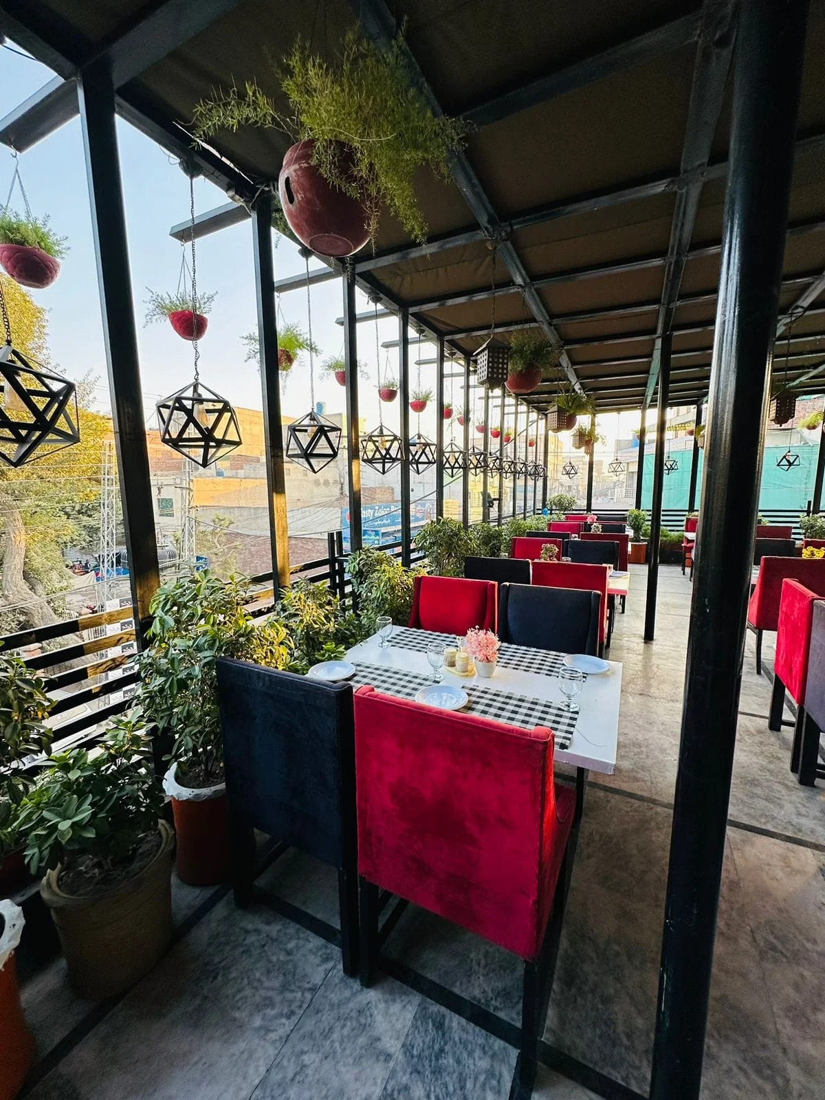 Tasty Gulgasht Ambiance 6